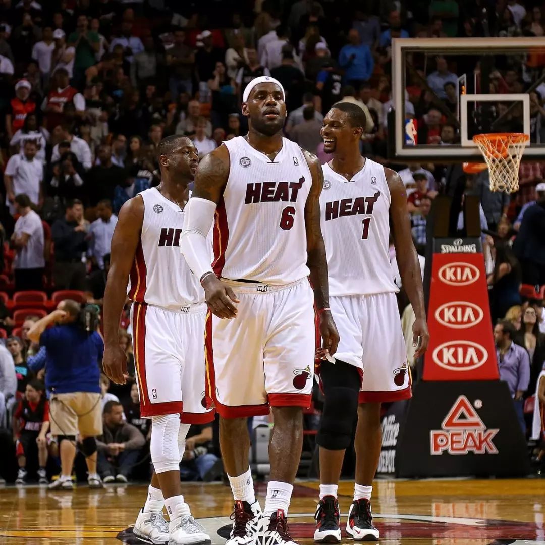 体坛周报：长春亚泰确定降级后，主帅苏亚雷斯大概率将离任（体坛周报：长春亚泰降级已成定局，主帅苏亚雷斯离任可能性较大）