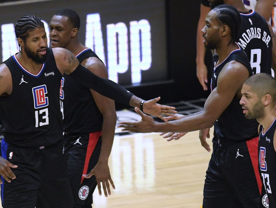 篮球湖人替补球员贡献关键分（湖人替补群发威拿下关键分）