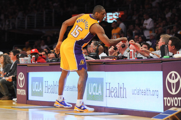 福勒：我认为利物浦会很想念迪亚斯，他可以破解密集防守（福勒称利物浦将想念迪亚斯：破解密集防守的关键人物）