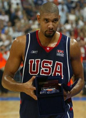 前队友：曾和马拉多纳开车出行，交警把我们拦住只为和他合影（前队友忆：与马拉多纳同车外出，交警拦停只为合影）