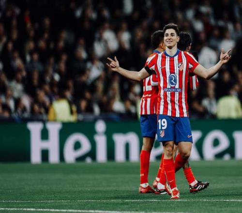 东体：申花有3名外援合同到期，与广岛一战是最后机遇（东体：申花三外援合同将满 对广岛之战或为最后机会）