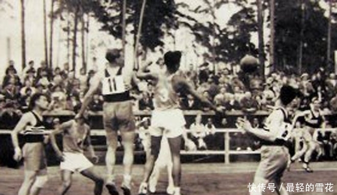 斯诺克英锦赛：斯佳辉6-0零封瑞恩，晋级16强（斯佳辉6-0横扫瑞恩，闯入英锦赛16强）